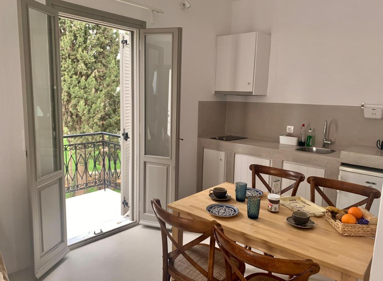 Sorina Beloved Rooms Spétses Екстериор снимка